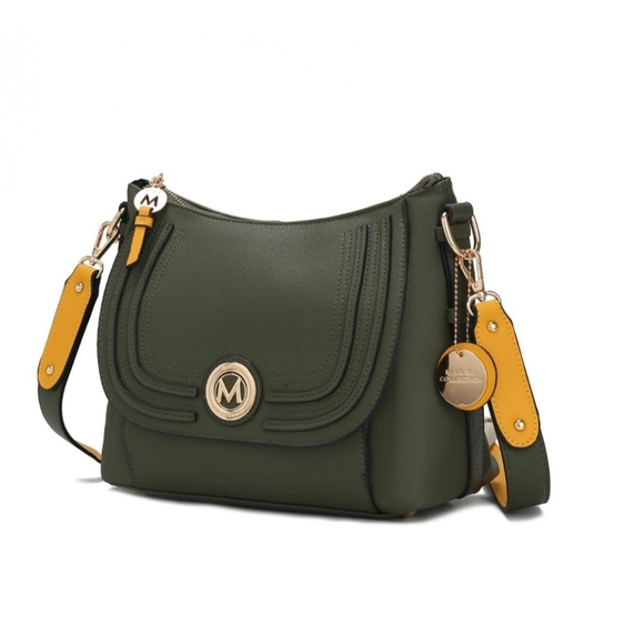 Mia K Farrow Handbags - 30. NWT Mia K Farrow - Maggie Large Shoulder Bag